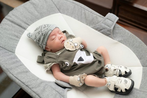 Achat de transat bébé : 5 critères essentiels à considérer